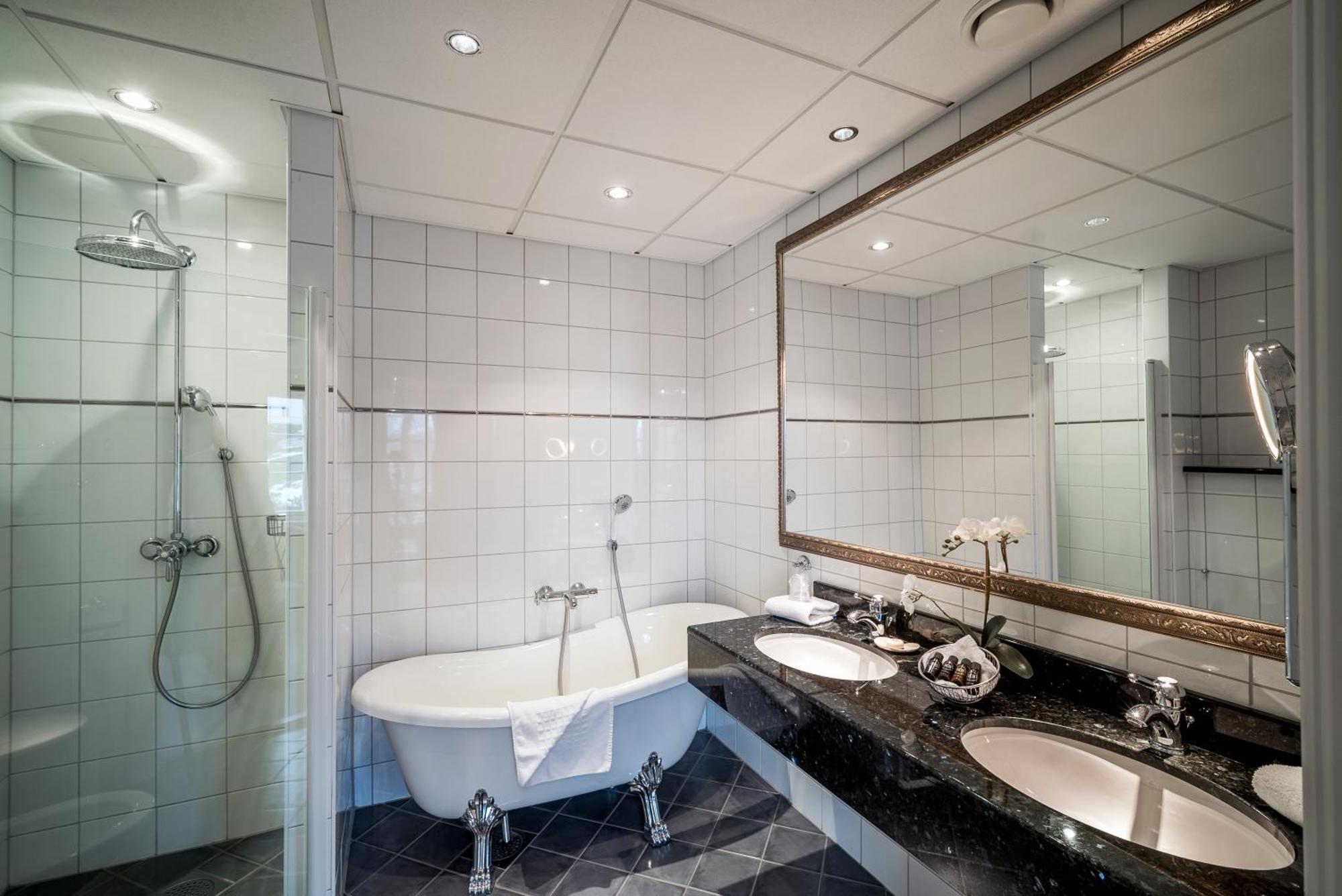 Angvik Gamle Handelssted - By Classic Norway Hotels Extérieur photo