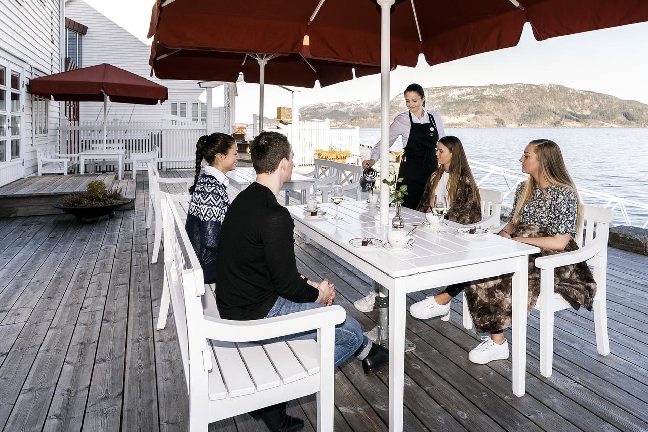 Angvik Gamle Handelssted - By Classic Norway Hotels Extérieur photo